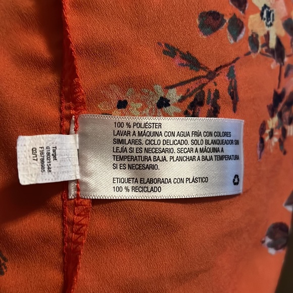 a new day sleeveless button down blouse
Size: Large
Color: Orange/Red - Picture 12 of 16